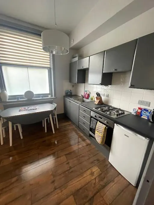 1 Large Comfy Garden Studio - Prime Location Hove